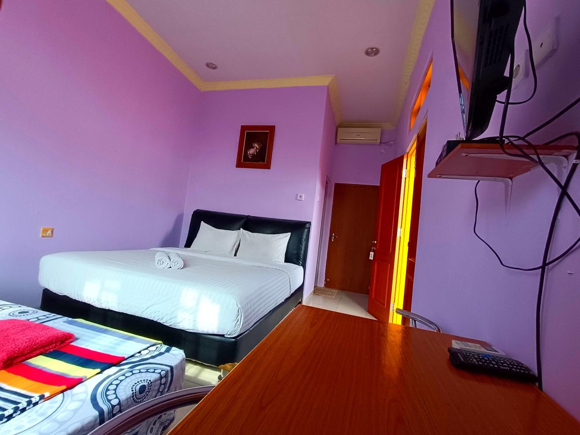 โรงแรมวิสมามูเทียรา ปาดัง ภายนอก รูปภาพ